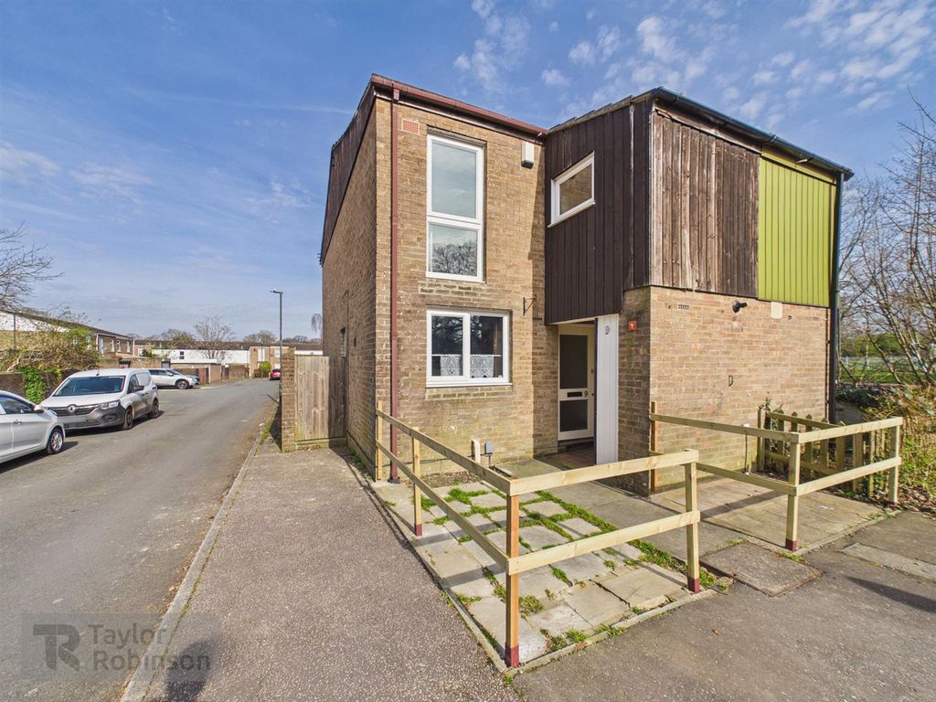 Property photo 3 of 13 Cam02600G0-Pr0679-Still015.Jpg