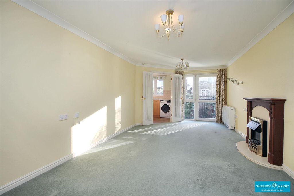 Property photo 2 of 8 Living Room