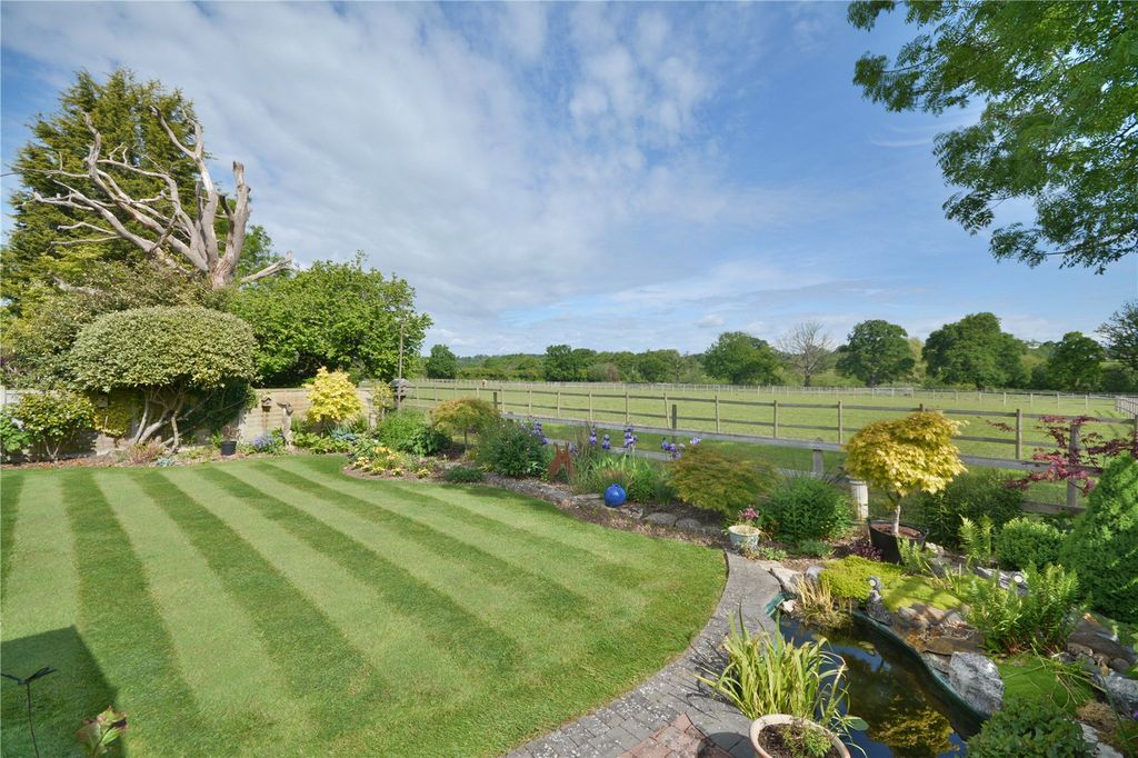 Property photo 2 of 28 Picture No. 59