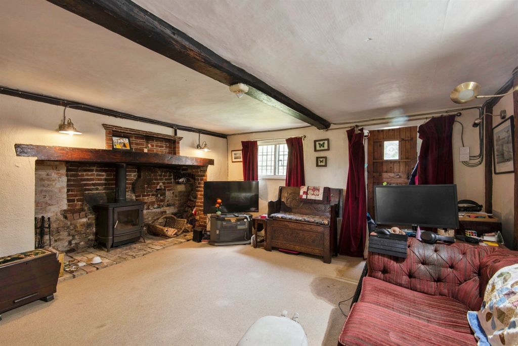 Property photo 2 of 14
