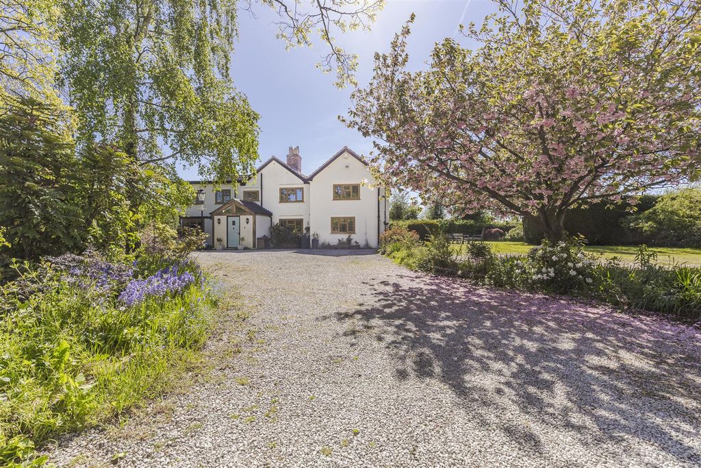 Property photo 1 of 66 Millhouse-4.Jpg