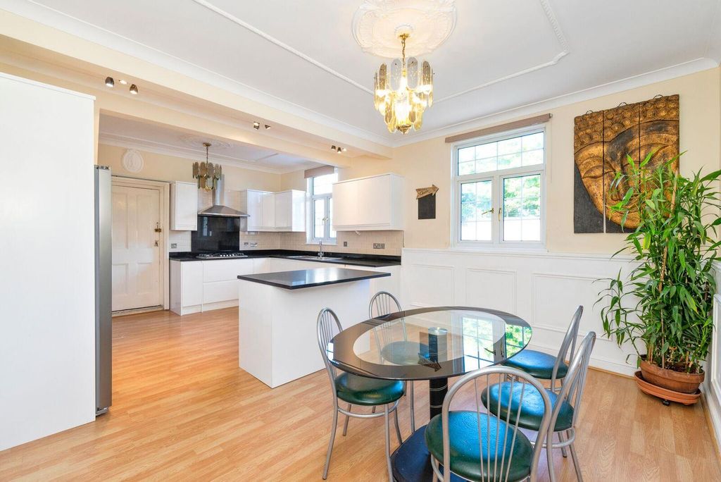 Property photo 2 of 23 Helliwell &amp; Co.