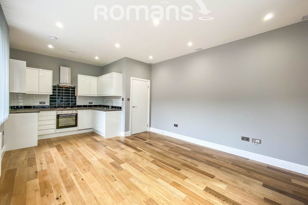 Property photo 2 of 9 Longe 2