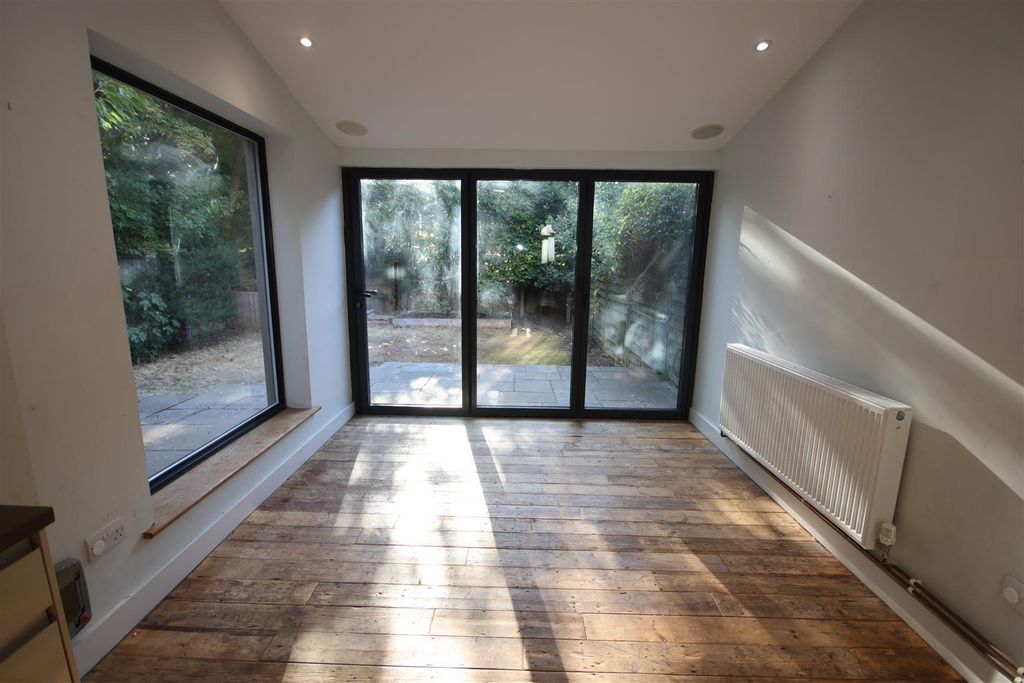Property photo 3 of 14 Img_8011.Jpg