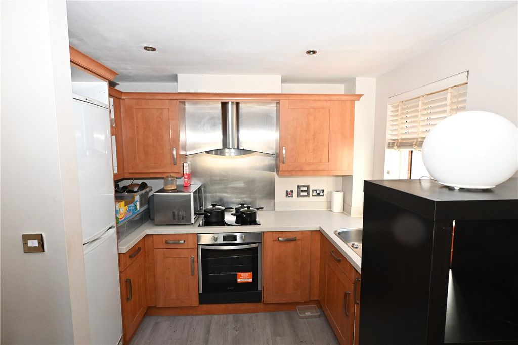 Property photo 2 of 15 Picture No. 08