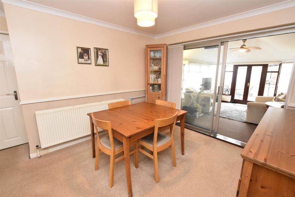 Property photo 3 of 17 Living Dining Room