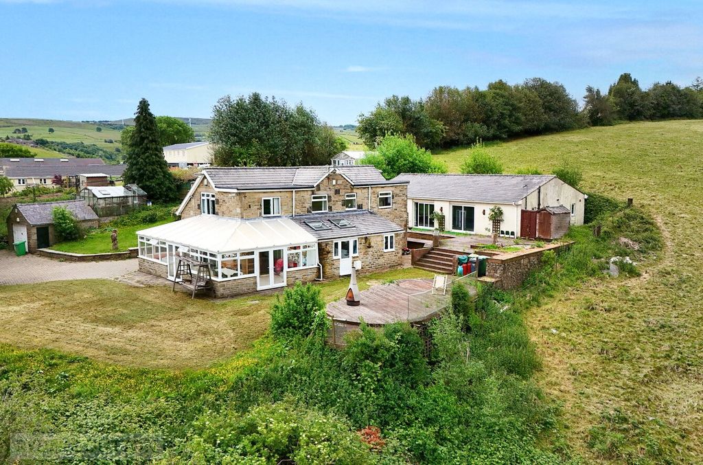 Property photo 1 of 32 Picture No. 78