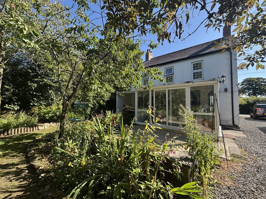 Property photo 2 of 18 Not Specified