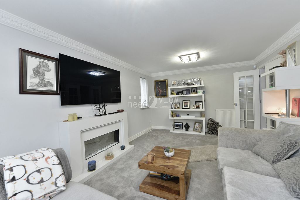 Property photo 3 of 25