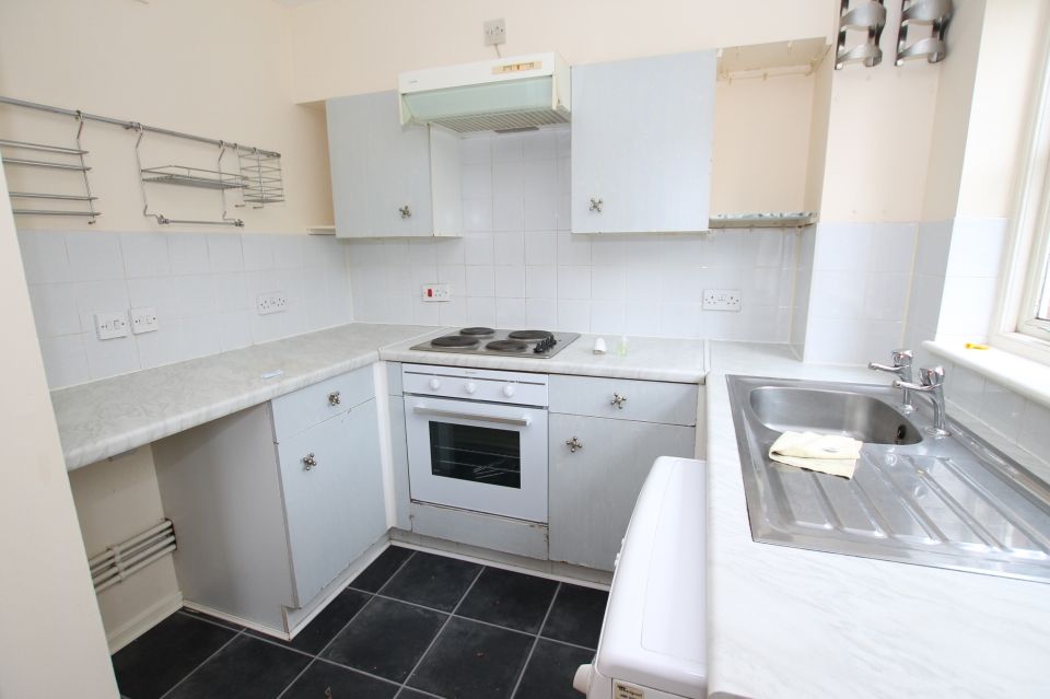 Property photo 2 of 3