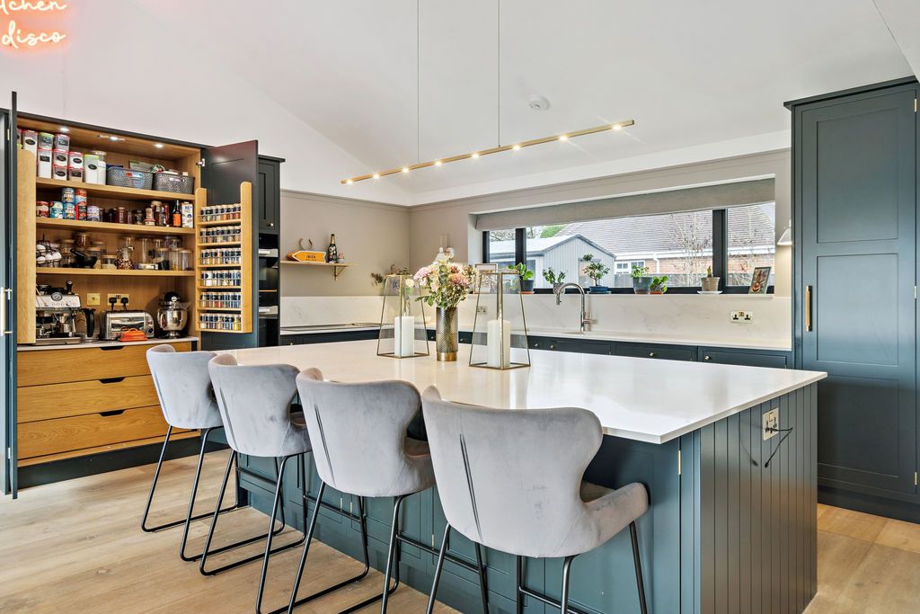 Property photo 3 of 15 Photo 20