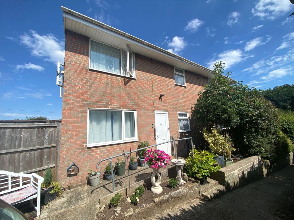 Property photo 1 of 23 Picture No. 30