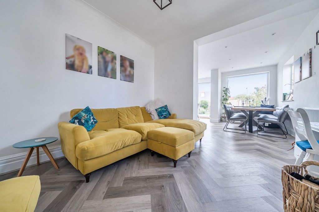 Property photo 3 of 18 1370334-3-68F8Ff2d8056d.Jpg