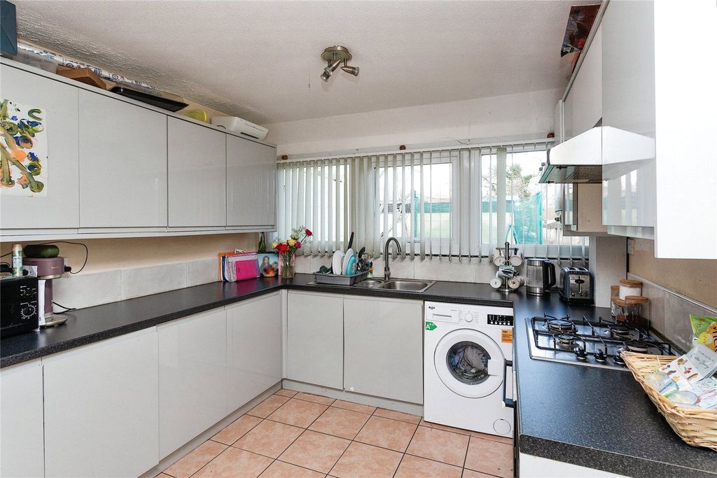 Property photo 1 of 14 Photography