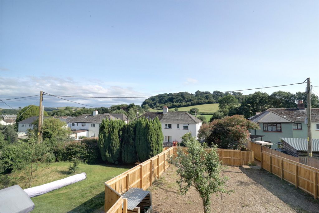 Property photo 3 of 16 Picture No. 09