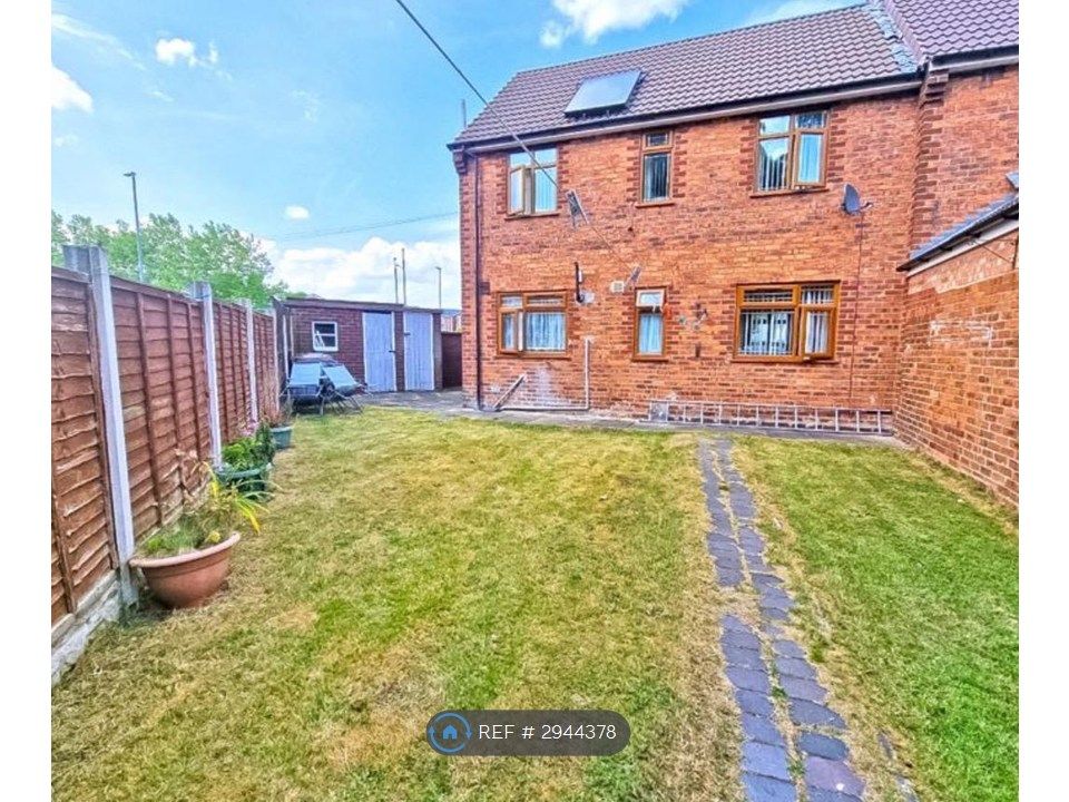 Property photo 2 of 11