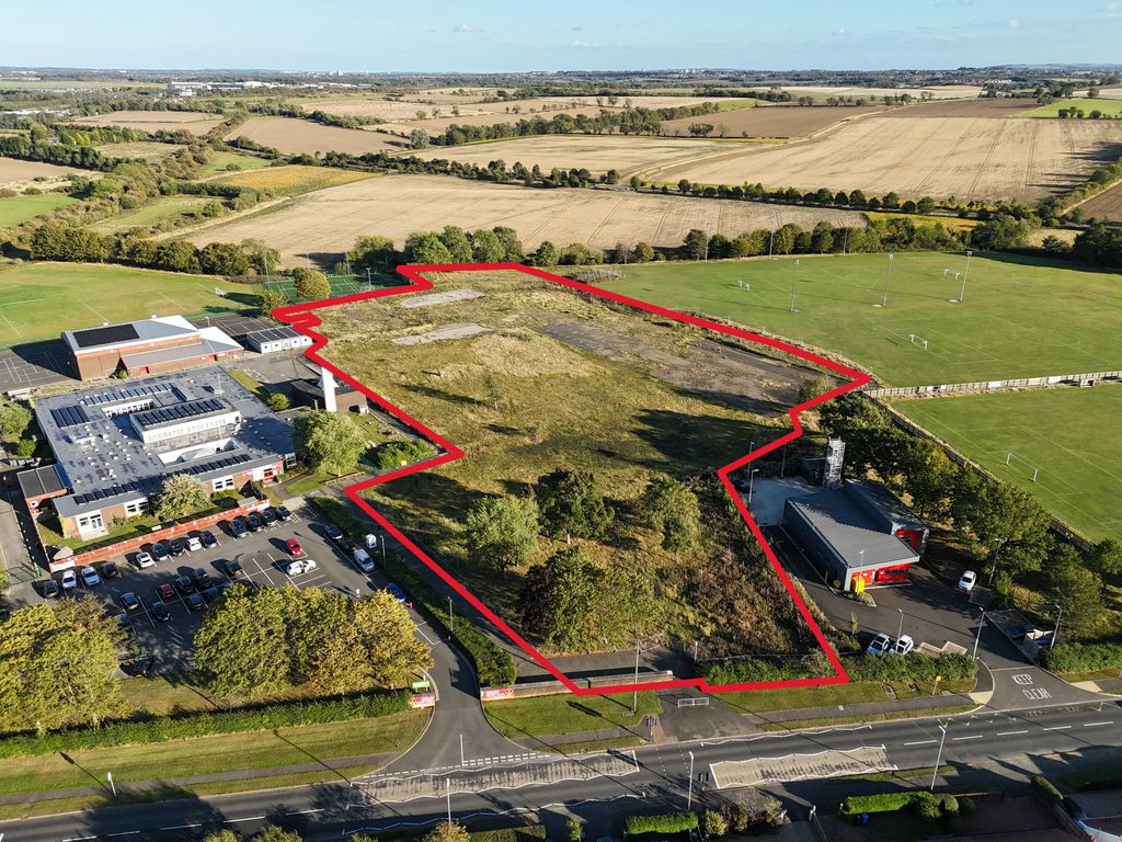Property photo 1 of 4 Dji_20250908173539_0003_D (Red Line).Jpg