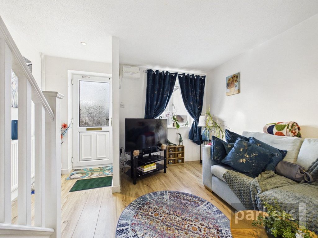 Property photo 2 of 13 Living Room