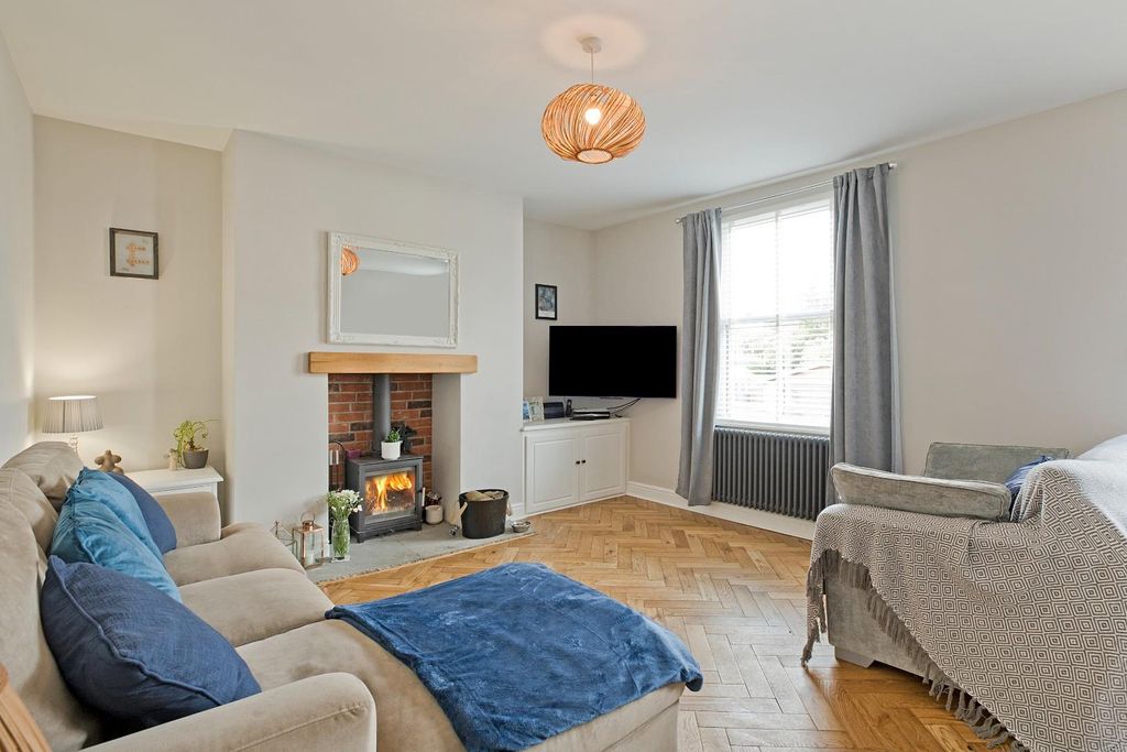 Property photo 3 of 29 Img_2231.Jpg