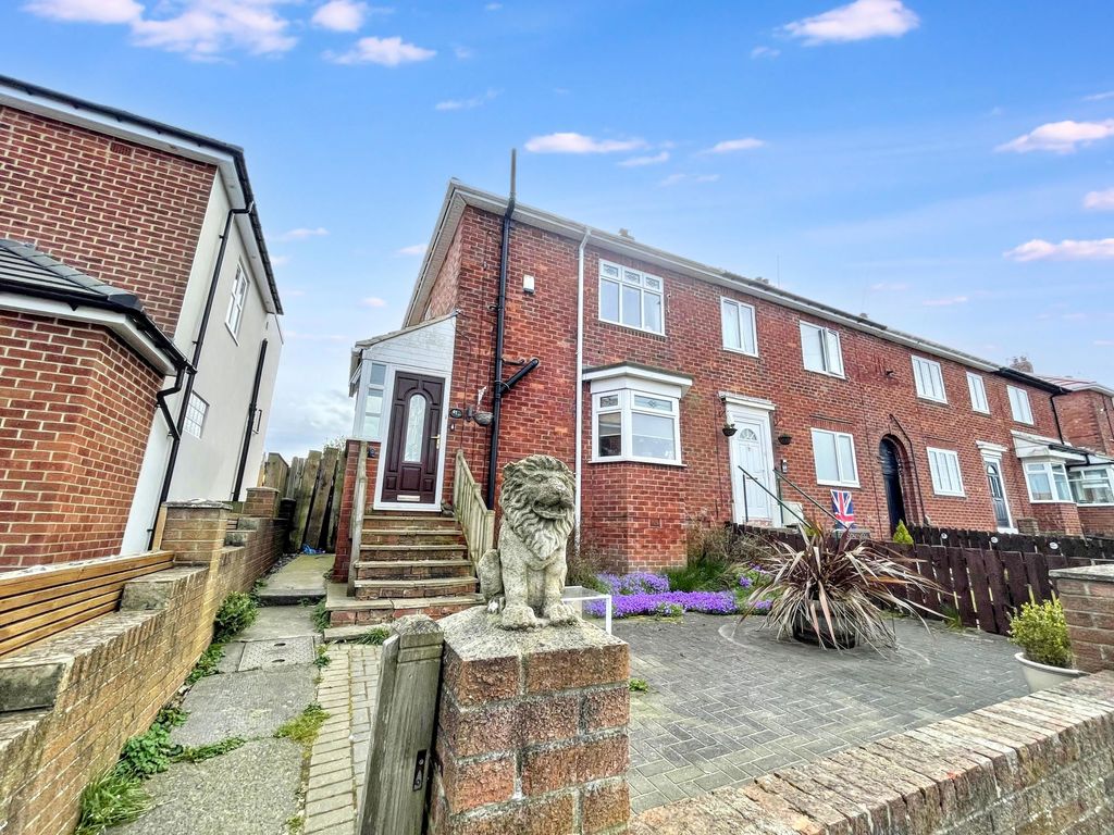 Property photo 1 of 1