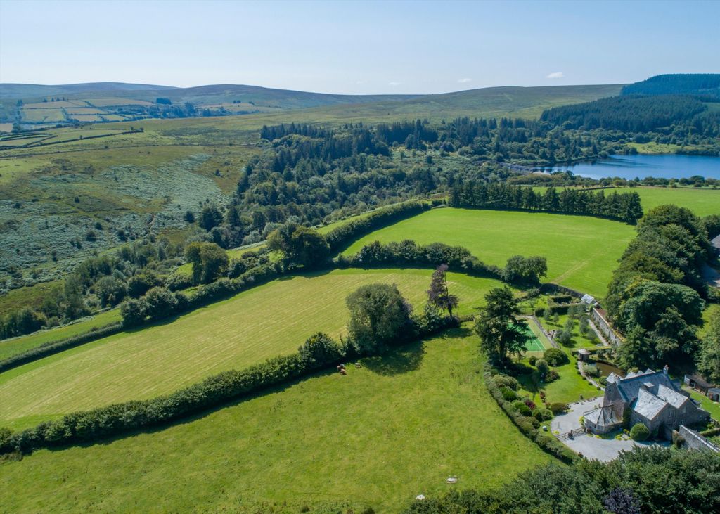 Property photo 1 of 35 Image