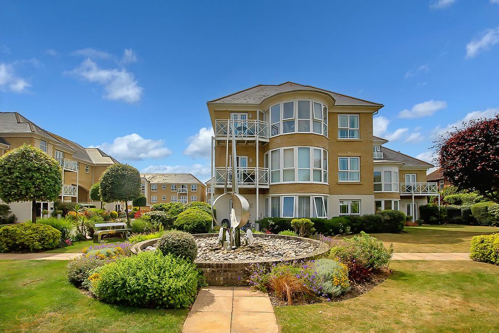 Property photo 3 of 13 Oceanique Development