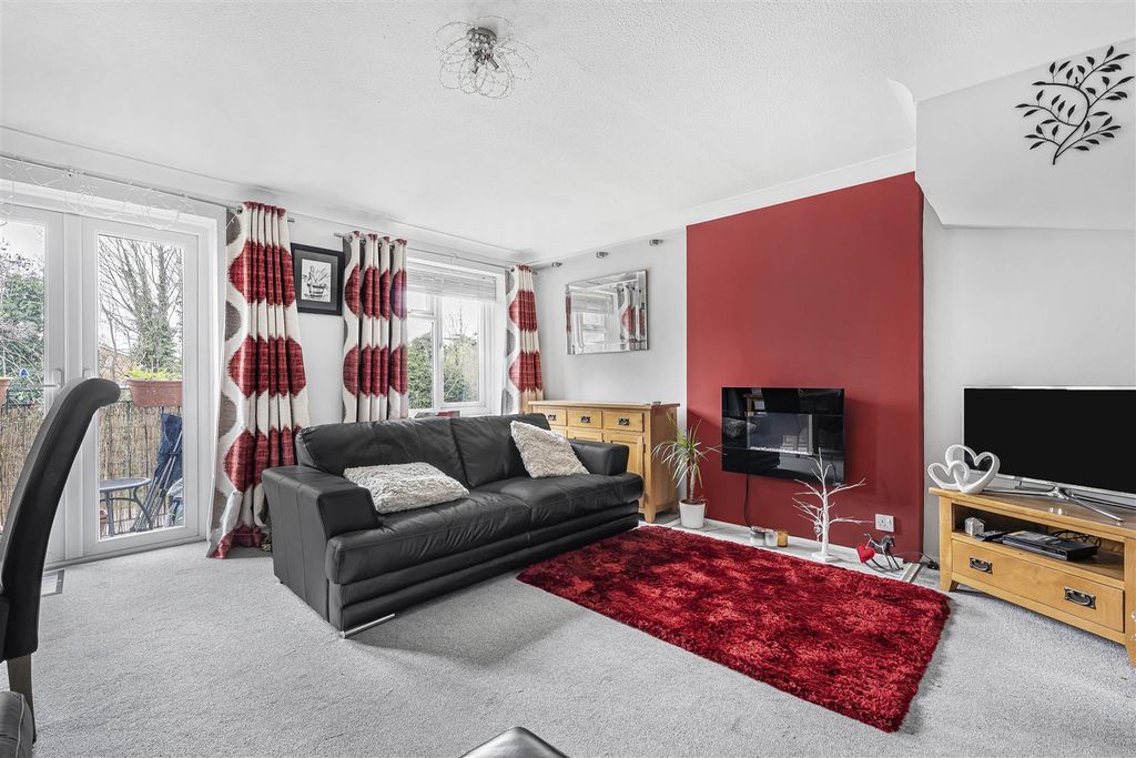 Property photo 2 of 15 13_50796.Jpg