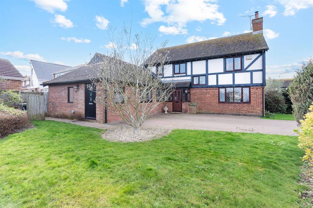 Property photo 1 of 35