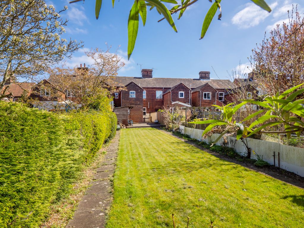 Property photo 1 of 11 91Queensroad-11