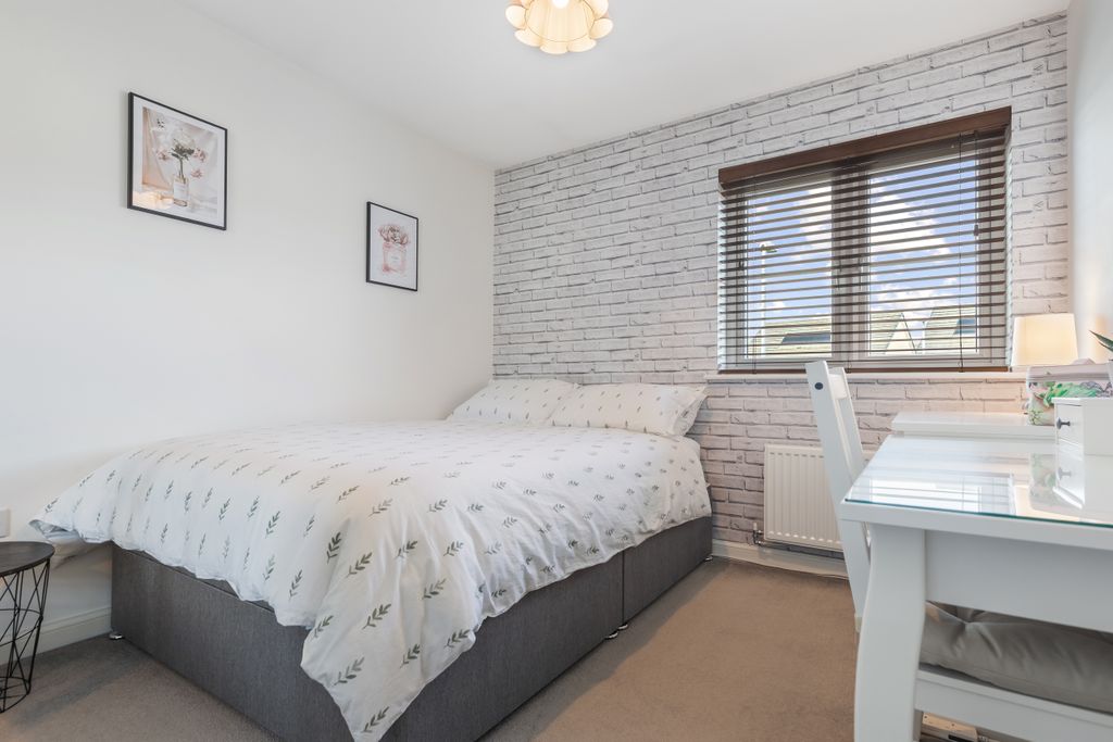 Additional image 18 of 3 bed end terrace house for saleKildean Road, Stirling FK8