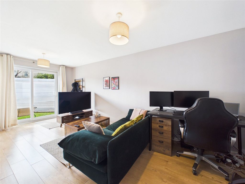 Property photo 3 of 12 Picture No. 08