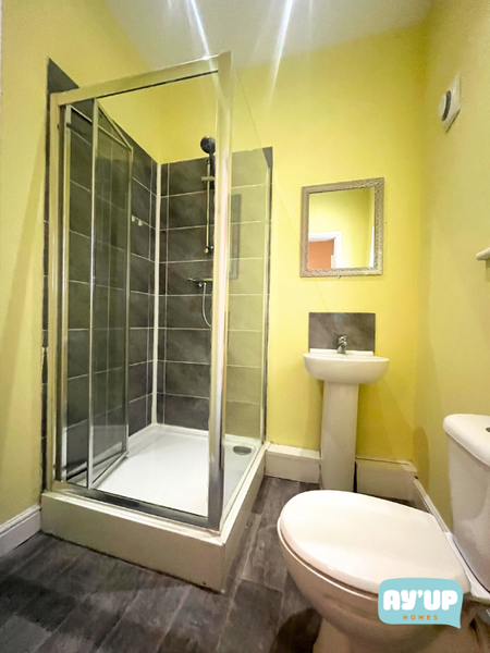 Property photo 3 of 3