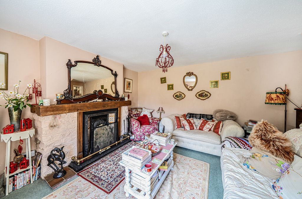 Property photo 3 of 26 1466936-13-6A199A...