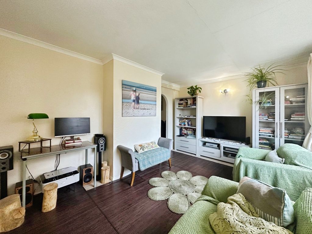 Property photo 3 of 18 Picture No. 08