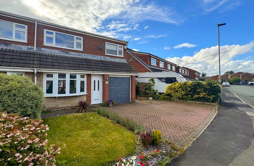 Property photo 1 of 18 Picture No. 01