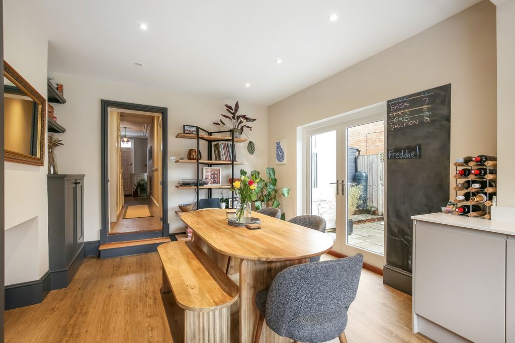 Property photo 3 of 15 Picture No. 26