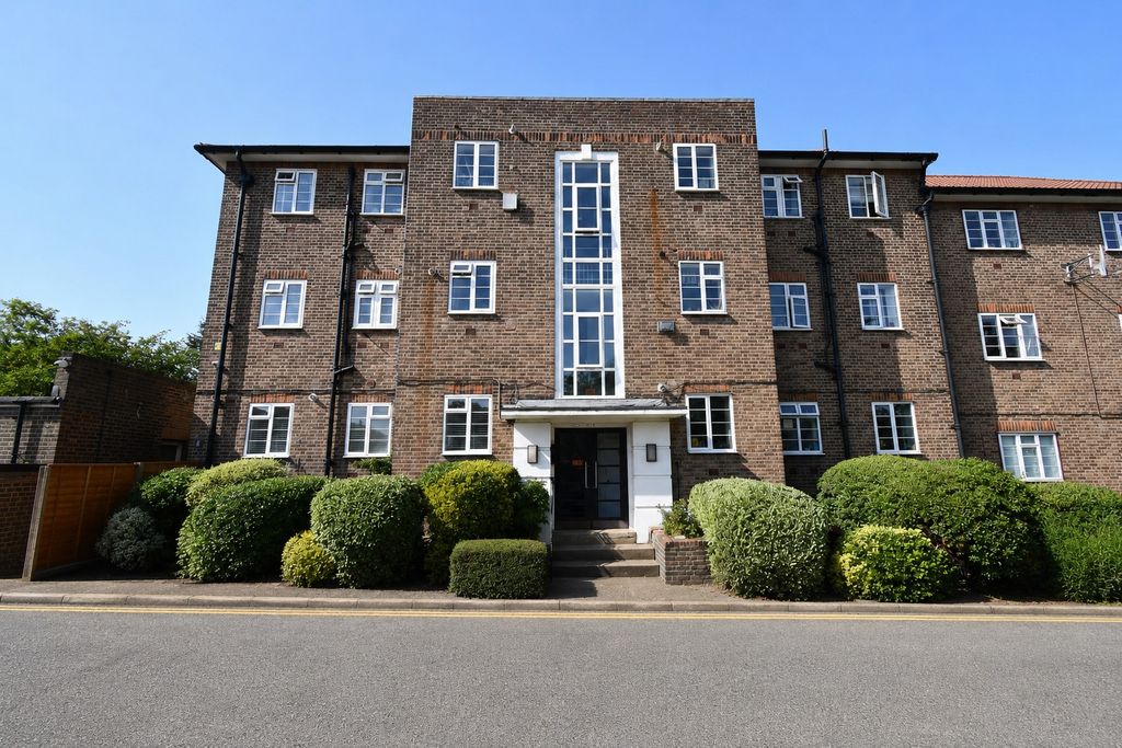 Property photo 1 of 9 5274560