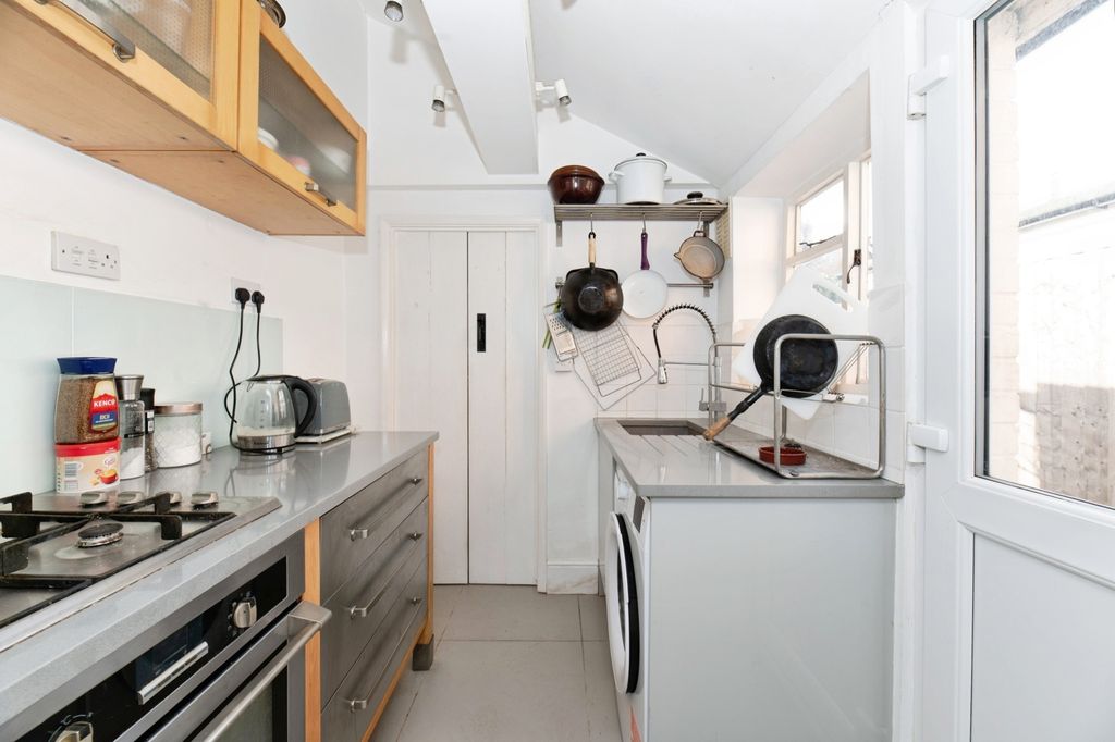 Property photo 3 of 14 Pbox-Img.Jpg