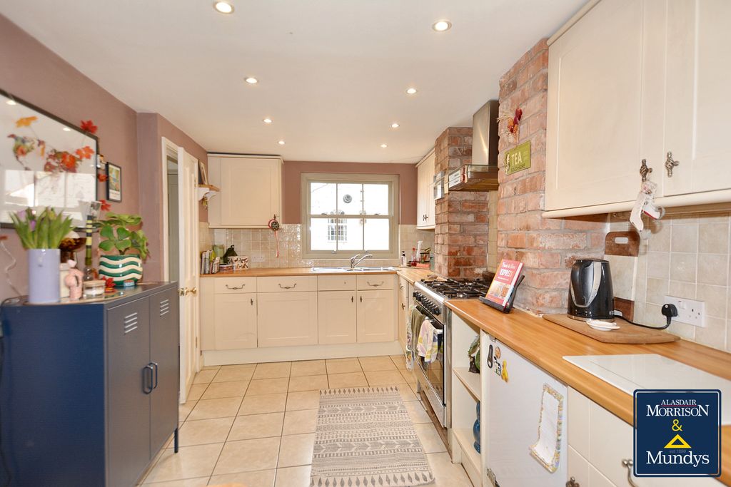 Property photo 3 of 15 Kitchen-Diner