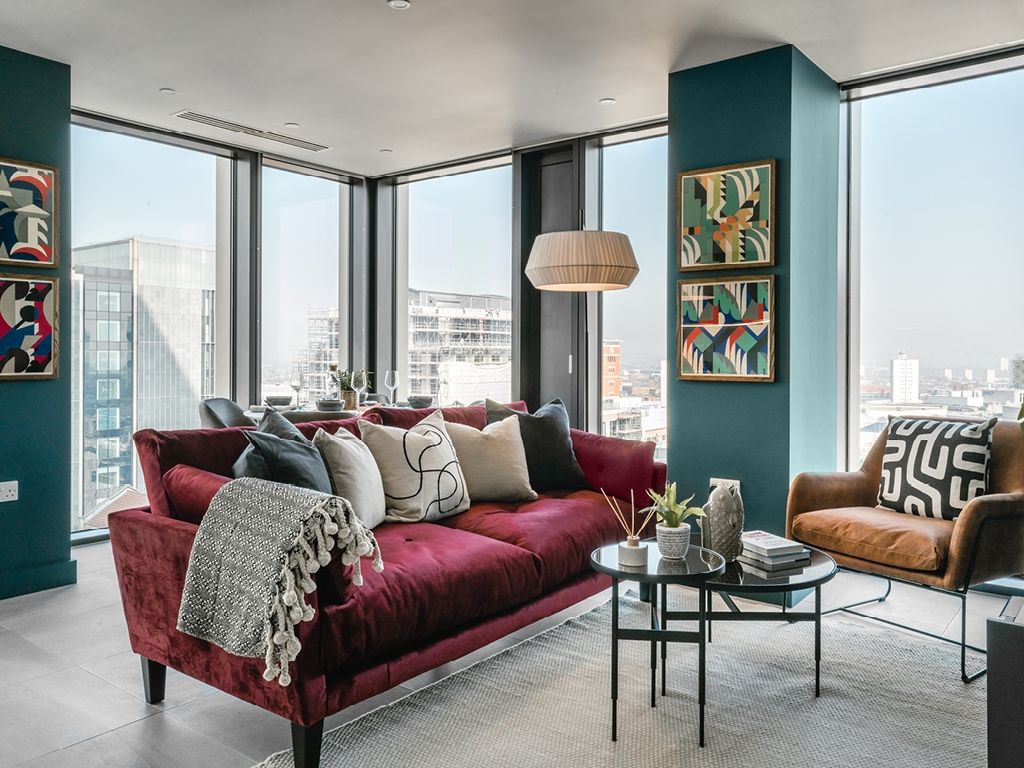 Property photo 1 of 24 Living 9