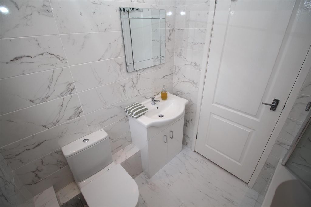 Additional image 13 of 3 bed flat for saleMargaret Street, Greenock PA16