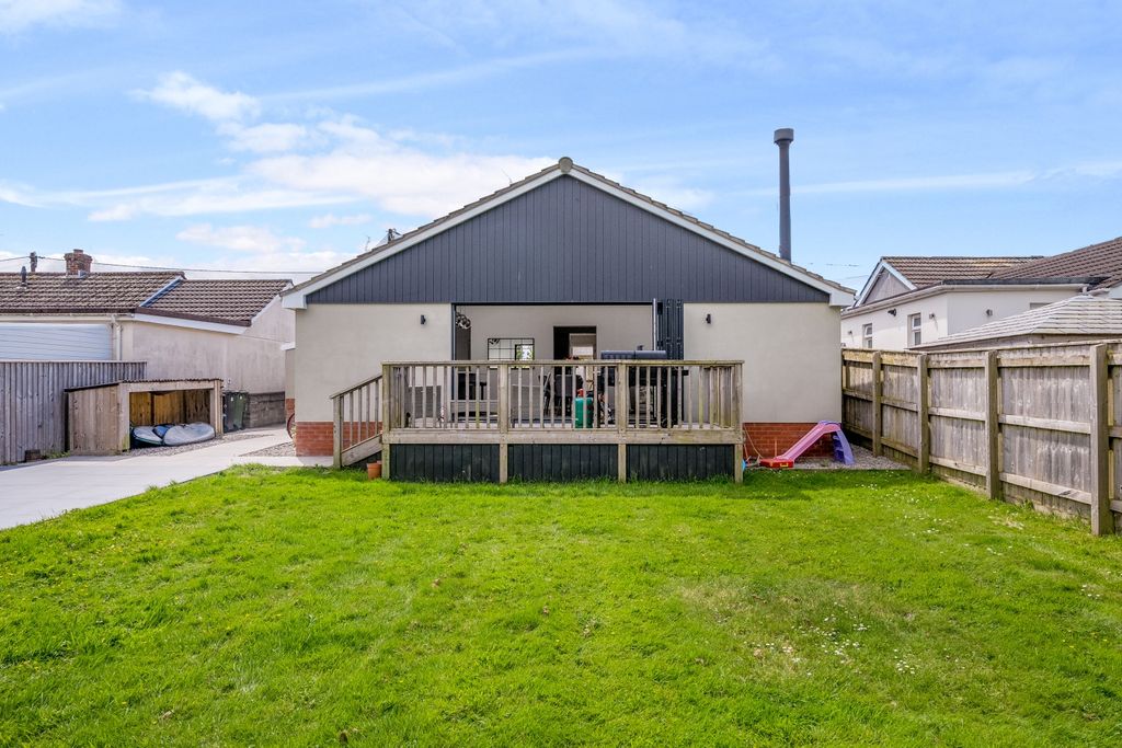 Property photo 2 of 21 1459056-8-6A01Ddb56A28d-Arw