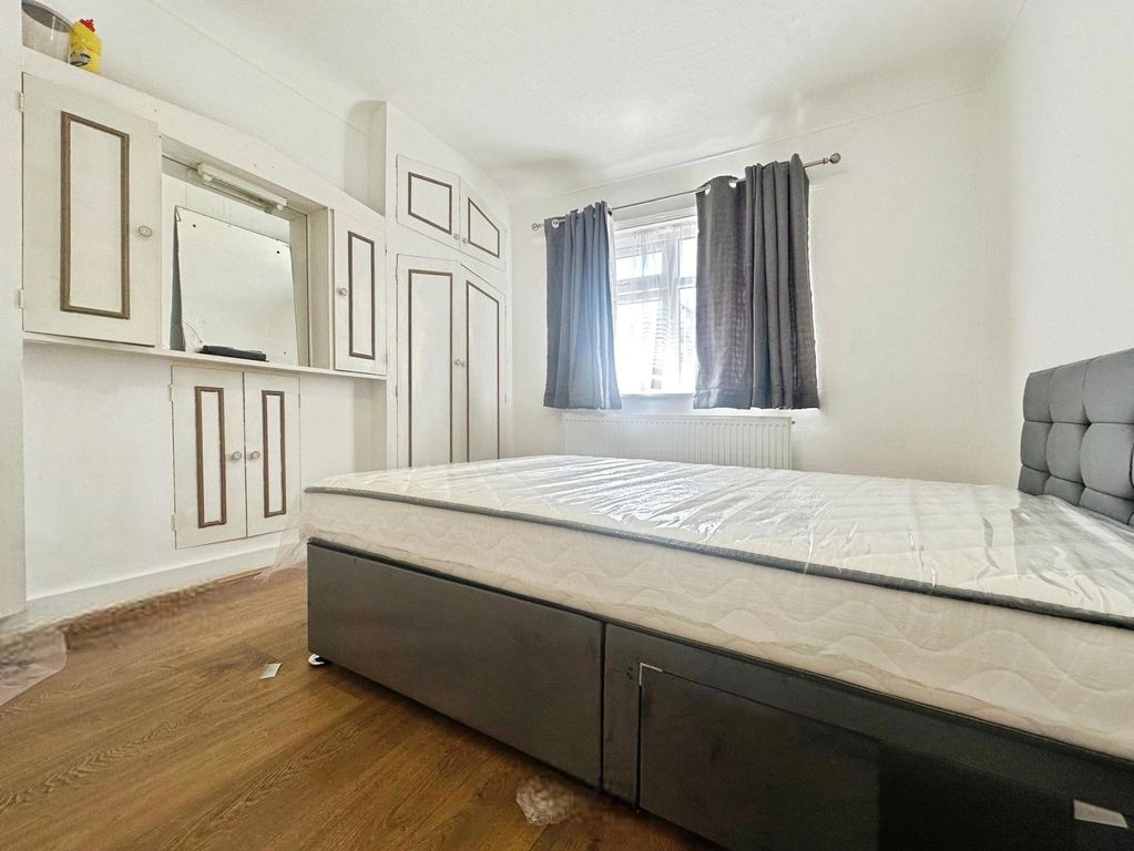 Property photo 3 of 10 Pbox-Img.Jpg