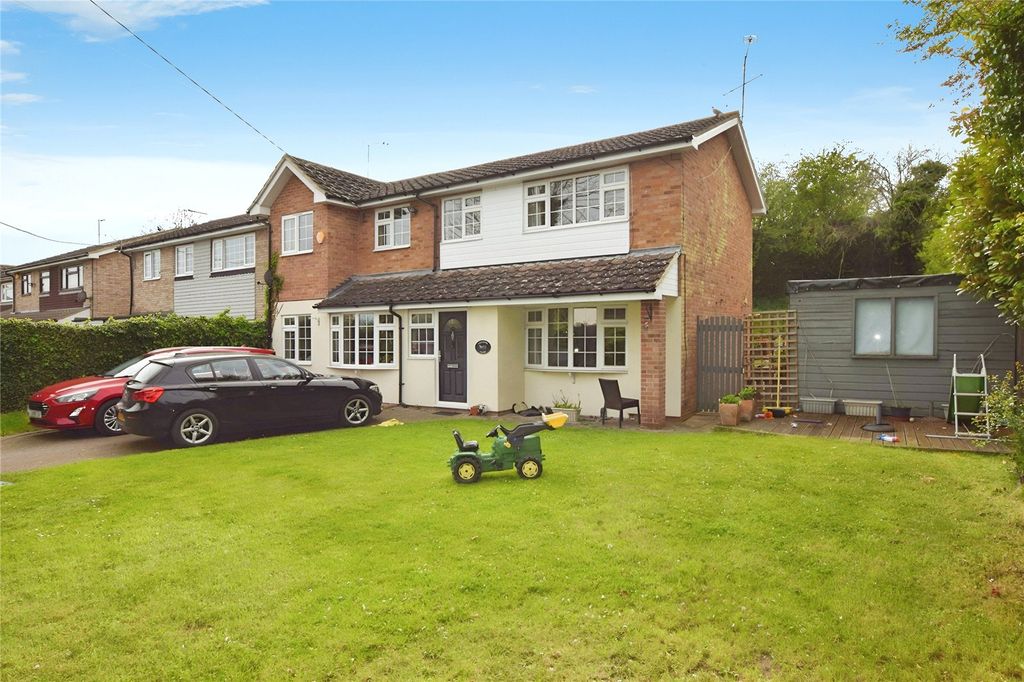 Property photo 1 of 16 Front