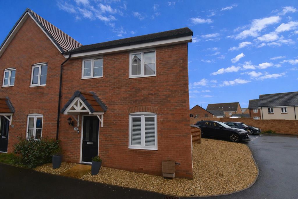 Property photo 1 of 16 61906cd6-7605-4Ed2-A6Fd-03d3277B9Ad5.Png