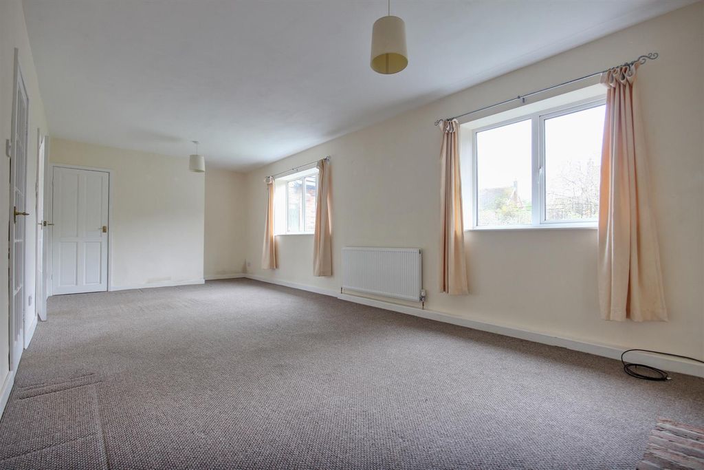 Property photo 3 of 11 Trinity (5).Jpg