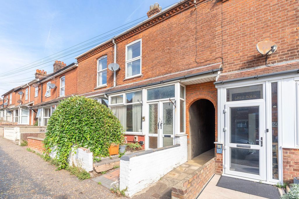 Property photo 1 of 19