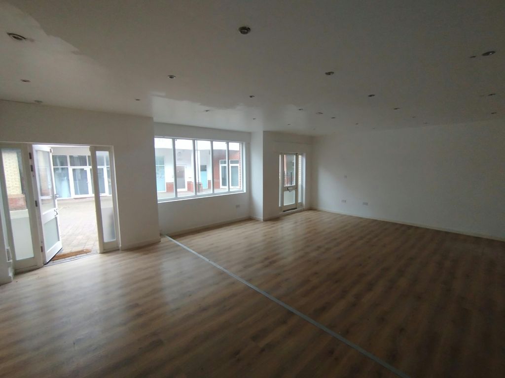 Property photo 2 of 6 Img_20260330_125741.Jpg
