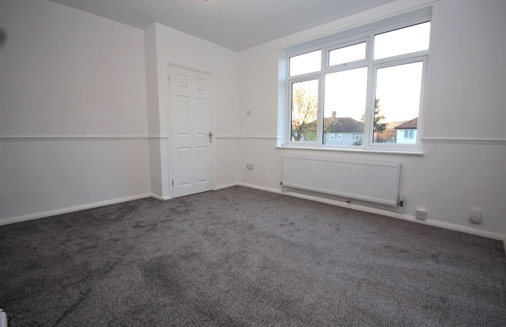 Property photo 3 of 7 Picture No. 04