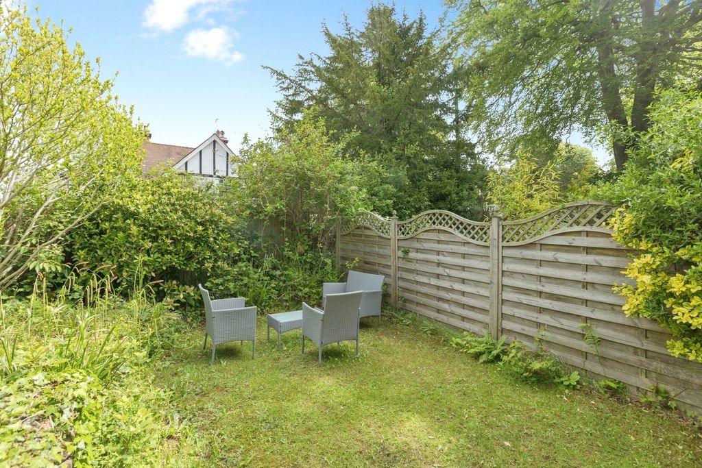 Property photo 3 of 16 Picture No. 31